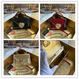 Picture of Dolce Gabbana Handbags _SKUfw218629943fw